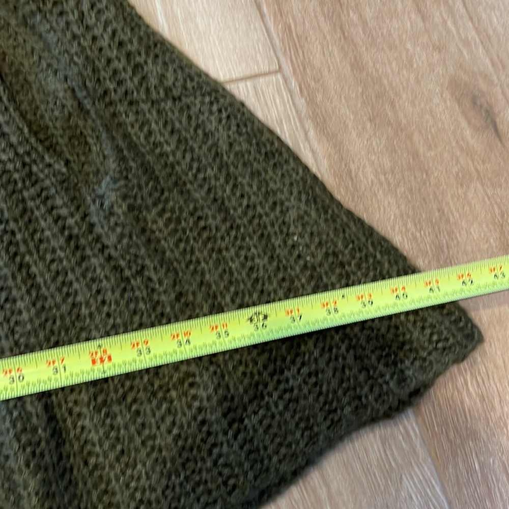 Debut Olive Green Poncho SMALL/MEDUIM FIT - Picture 4 of 8